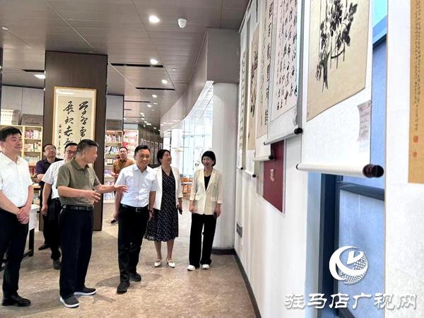  “中國夢·勞動美”五省十地書畫聯(lián)展耀啟平輿，共慶工會百年華誕