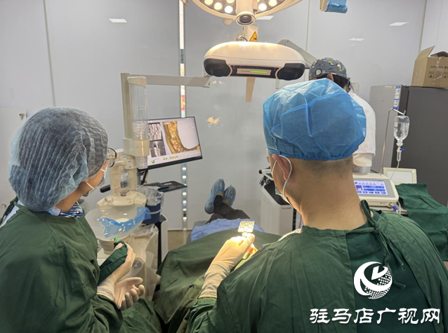  駐馬店開啟口腔種植“機(jī)器人時(shí)代” 首臺(tái)5G動(dòng)態(tài)種植導(dǎo)航機(jī)器人落戶驛城區(qū)