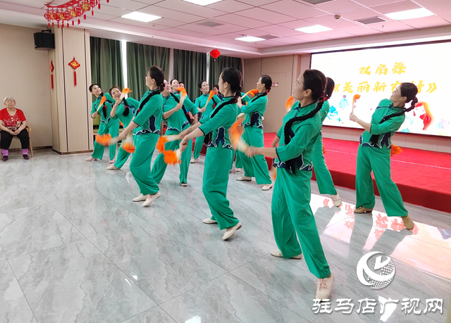 駐馬店市文化館開(kāi)展父親節(jié)敬老慰問(wèn)演出