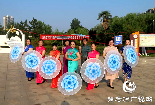 泌陽縣“百姓宣傳直通車”開進(jìn)南河廣場(chǎng) 共話形勢(shì)政策“新聲”
