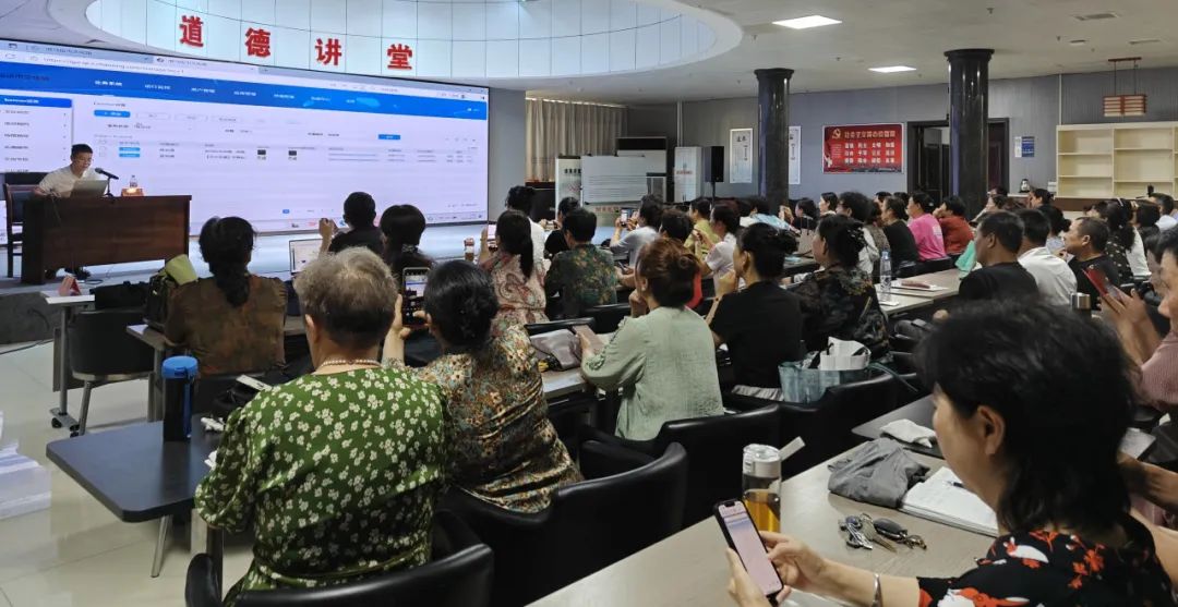數(shù)字化賦能文化惠民 | 2025年駐馬店市文化館《公益特色培訓》——數(shù)字化平臺服務培訓圓滿舉辦