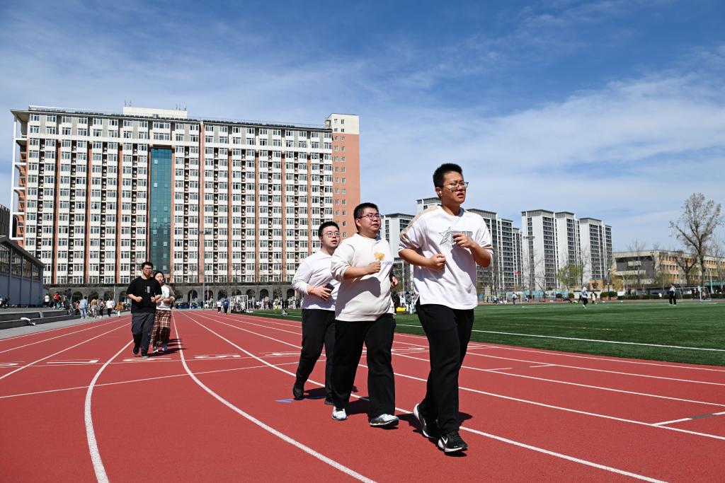 追光丨準(zhǔn)考證別扔！小心損失“一個億”