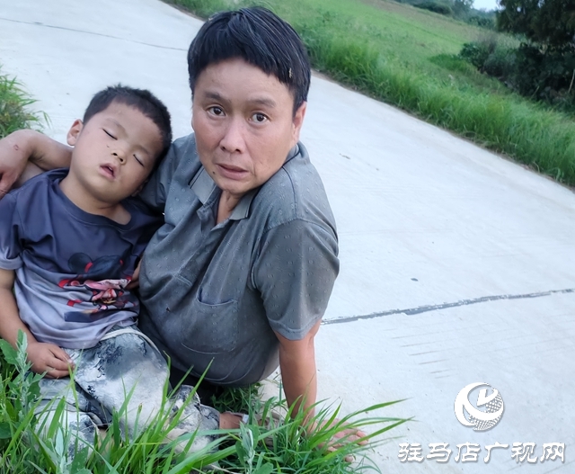 泌陽(yáng)“中國(guó)好人”呂紹軍：荒郊救助異鄉(xiāng)精神病母子 