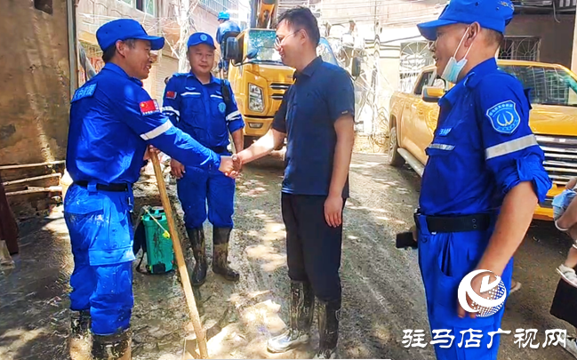 豫黔同心戰(zhàn)洪災(zāi) 天中救援顯擔當