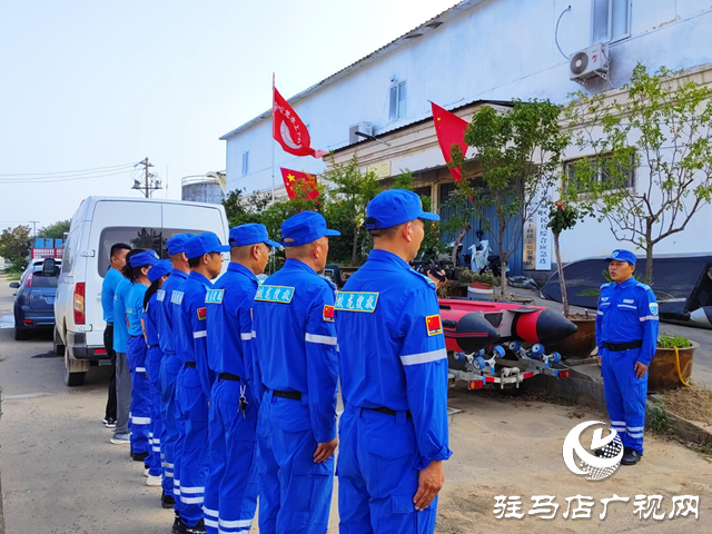 蛟龍搜救隊(duì)：千里馳援 蛟龍藍(lán)閃耀榕江洪災(zāi)后的日與夜