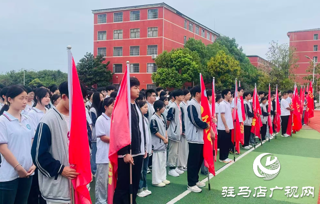  西平縣職教中心：開學(xué)第一課 急救知識護(hù)成長